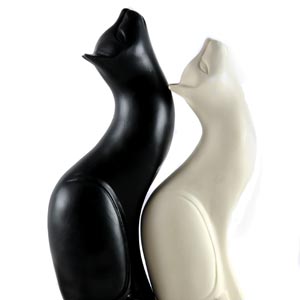 Yin & Yang cats, cat sculpture, black and white figurines